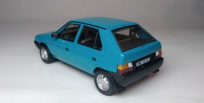 Škoda Favorit 136L 1988 (4).jpg