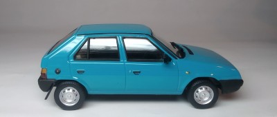Škoda Favorit 136L 1988 (7).jpg