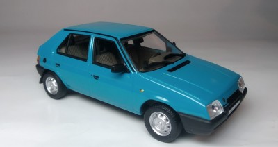 Škoda Favorit 136L 1988 (8).jpg