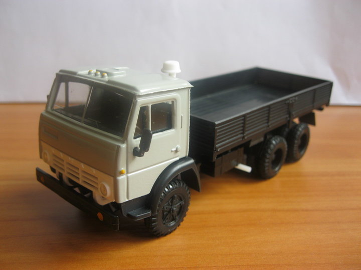 КамАЗ-5320.<br />Виробник - Арек (м.Казань), Росія.<br />Масштаб  - 1:43.