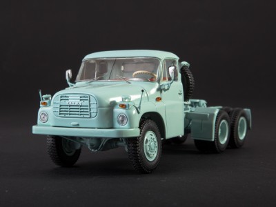 Tatra-148NT 6x6.jpg