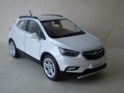 Opel Mokka X-2.jpg