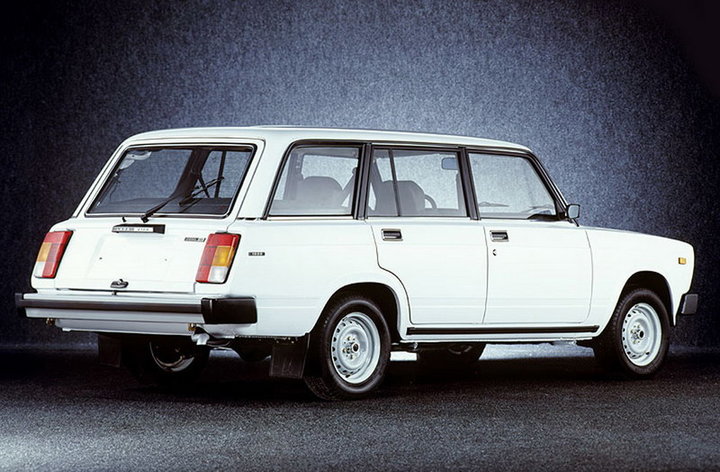 VAZ2104_6.jpg