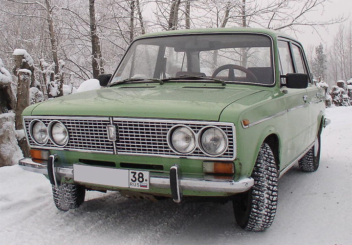 vaz2103_1.jpg