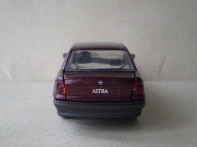 Opel Astra4.jpg