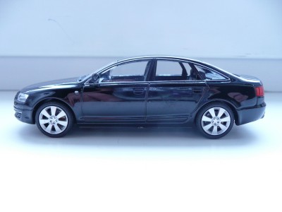 AUDI A6-4.jpg