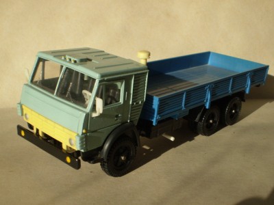 Kamaz-53212-2.jpg