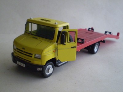 ZIL-5301 Transporter3.jpg