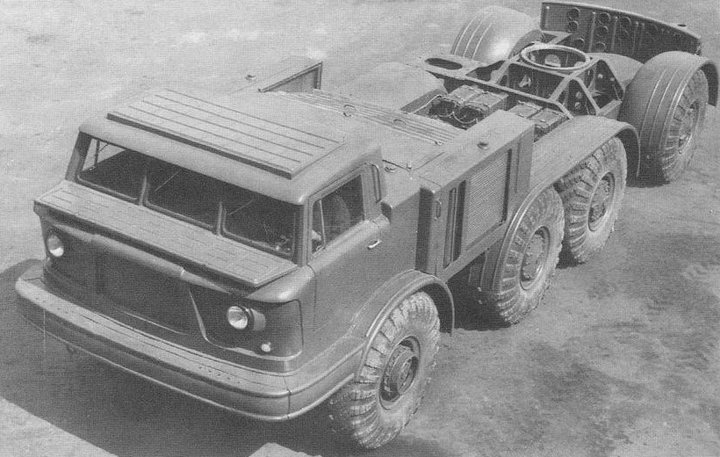 zil135e_01.jpg