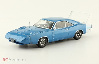 12 DODGE CHARGER DAYTONA (1969).jpg