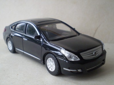 Nissan Teana Rastar2.jpg