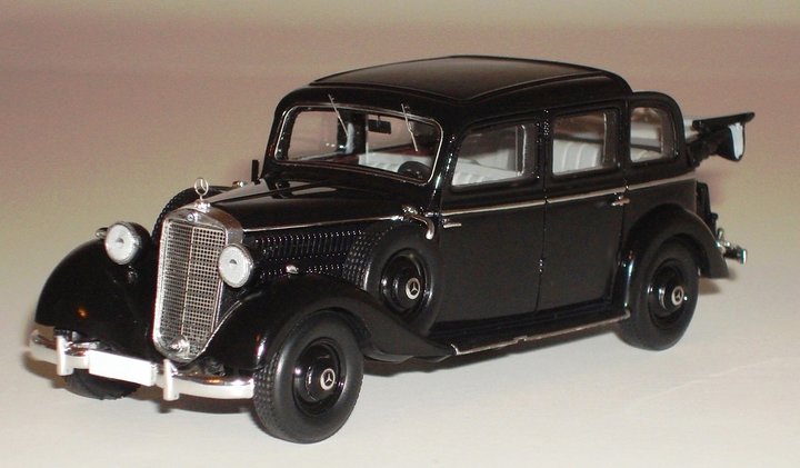 www.esvalmodels.com  1936-40 Mercedes-Benz bl_dfl.jpg