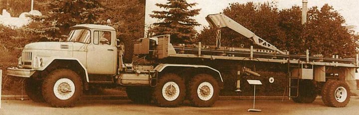 ZIL131V_crane4030_1970.jpg