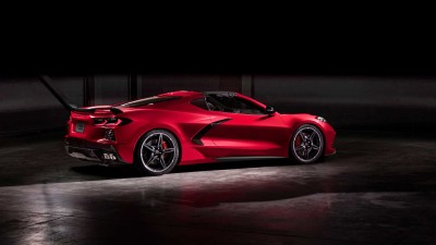 2020-chevrolet-corvette-stingray (6).jpg