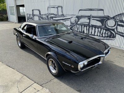 medium_1968_pontiac_firebird_400_2_door_coupe_a273e59540.jpg