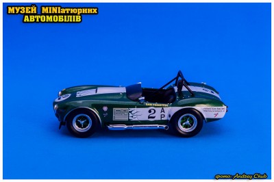 SHELBY COBRA 427 S-C 1964 DeA-3.jpg