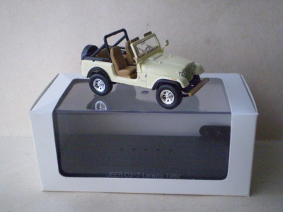 Jeep CJ7 Laredo WB-1.jpg