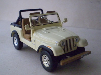 Jeep CJ7 Laredo WB-3.jpg