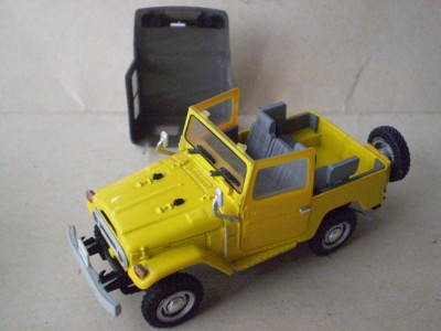 Toyota LC BJ40-7.jpg