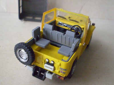 Toyota LC BJ40-8.jpg