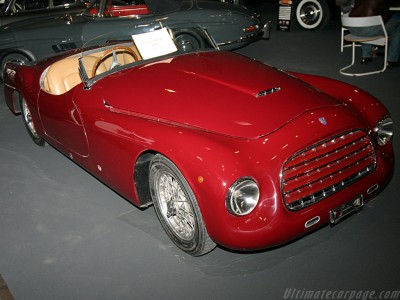 Cisitalia-202-SC-Castagna-Spyder_1.jpg