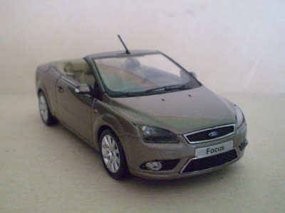 Ford Focus coupe-cabriolet2.jpg