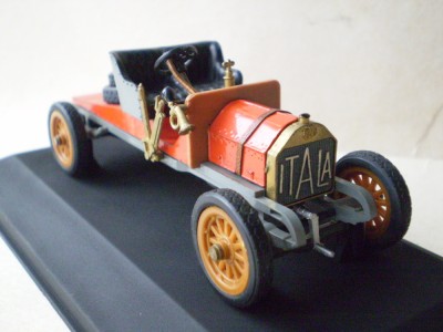 ITALA1.jpg