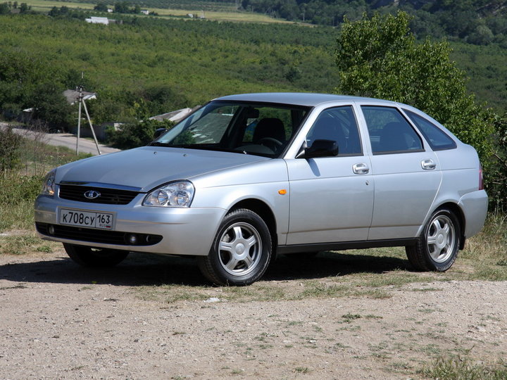 lada_priora_hetchbek_05.jpg