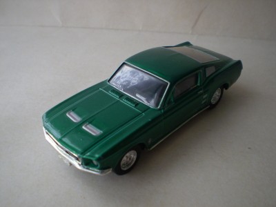 Ford Mustang Dinky5.jpg