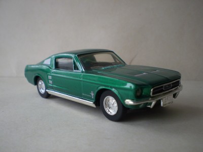 Ford mustang Dinky6.jpg