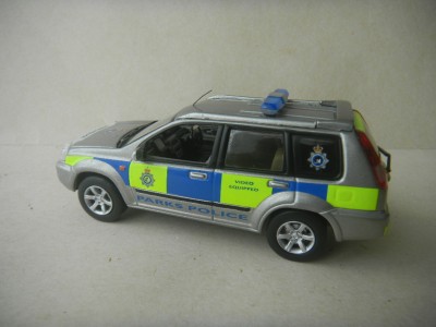 Nissan X-Trail Police6_1.jpg