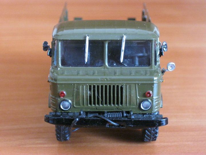 ГАЗ-66.<br />Виробник - Агат, Росія. <br />Масштаб - 1:43