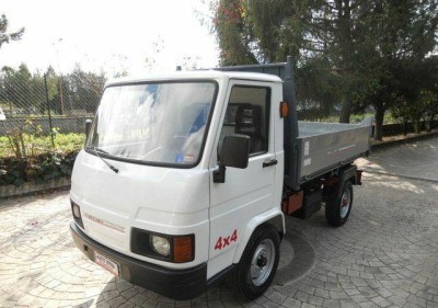 piaggio__effedi_gasolone_4x4_1_7_diesel_ribaltabile_3lati_2000_3_lgw.jpg