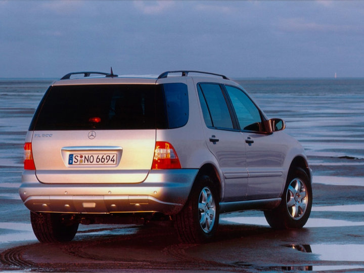 mercedes-benz_ml500_3.jpg