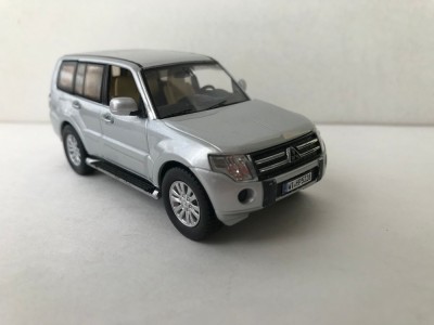 Mitsubishi Pajero Long konv2.jpg