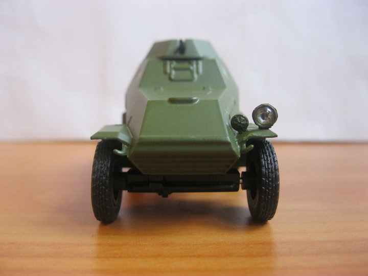 БА-64.<br />Виробник - PCT (вид-во DeAgostini - ж.с.&quot;Автолегенды СССР&quot;).<br />Масштаб - 1:43.