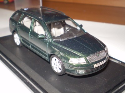 SKODA OCTAVIA KOMBI morda.jpg