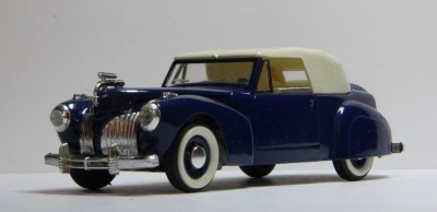 Lincoln Continenta.JPG