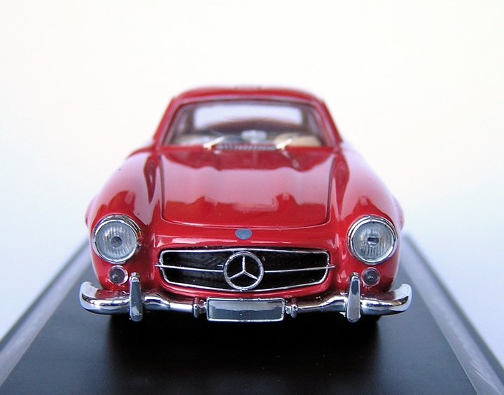 MB 300SL-2.jpg