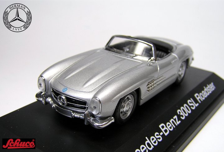 MB 300SL Roadster-1.JPG