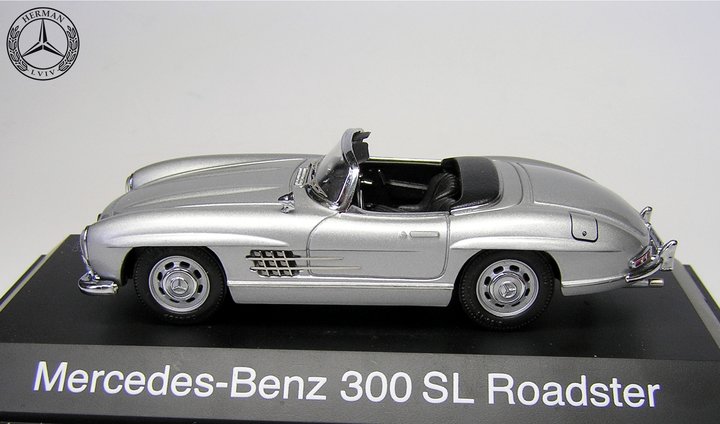 MB 300SL Roadster-2.JPG