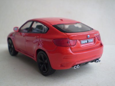 BMW X6M Solido-3.jpg