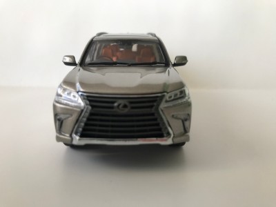 Lexus LX570-2015-3.jpg