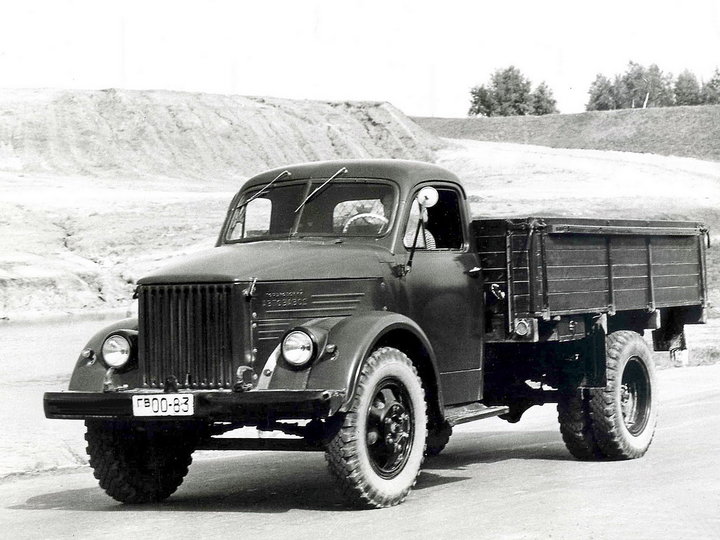 GAZ51A_04.jpg