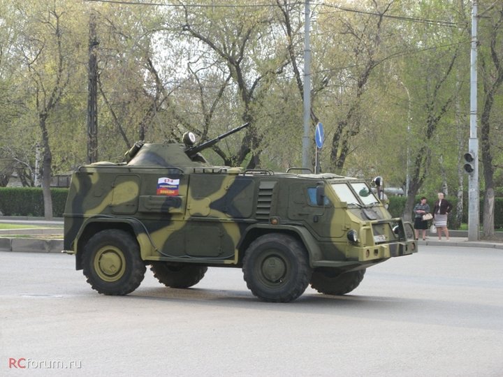 GAZ3937_11.jpg