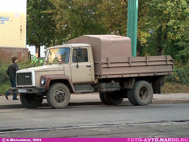 GAZ3307_5.jpg