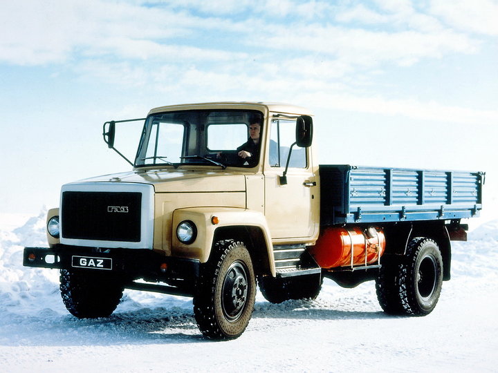 GAZ33075_1.jpg