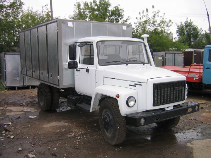 GAZ3309_6.jpg