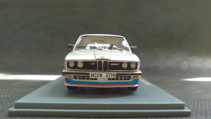 Модель: BMW (E12) M535i<br />Виробник: NEO<br />Масштаб: 1/43