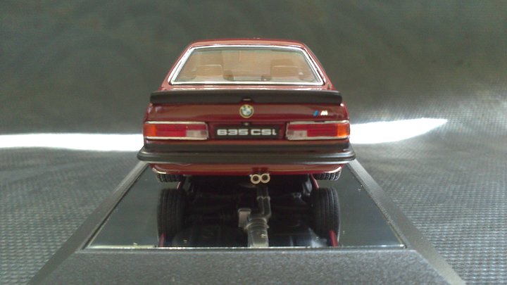 Модель: BMW (E24) M6<br />Виробник: AutoArt<br />Масштаб: 1/43